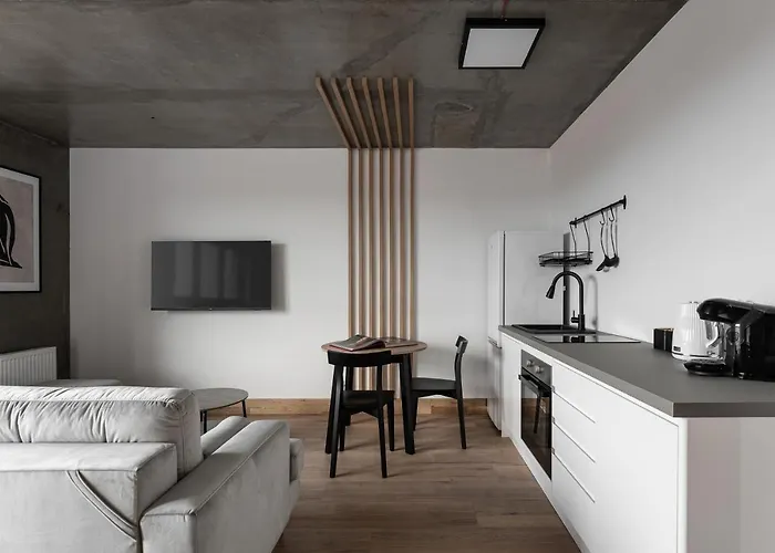 Aparthotel Przystanek Morska 3*