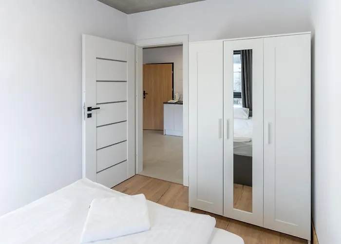 アパートホテル Przystanek Morska