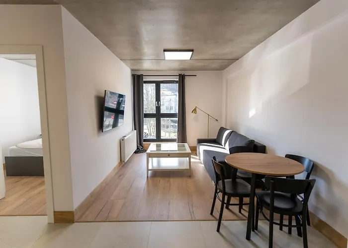 Przystanek Morska 3*